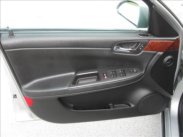 Image 23 of 2008 Chevrolet Impala…